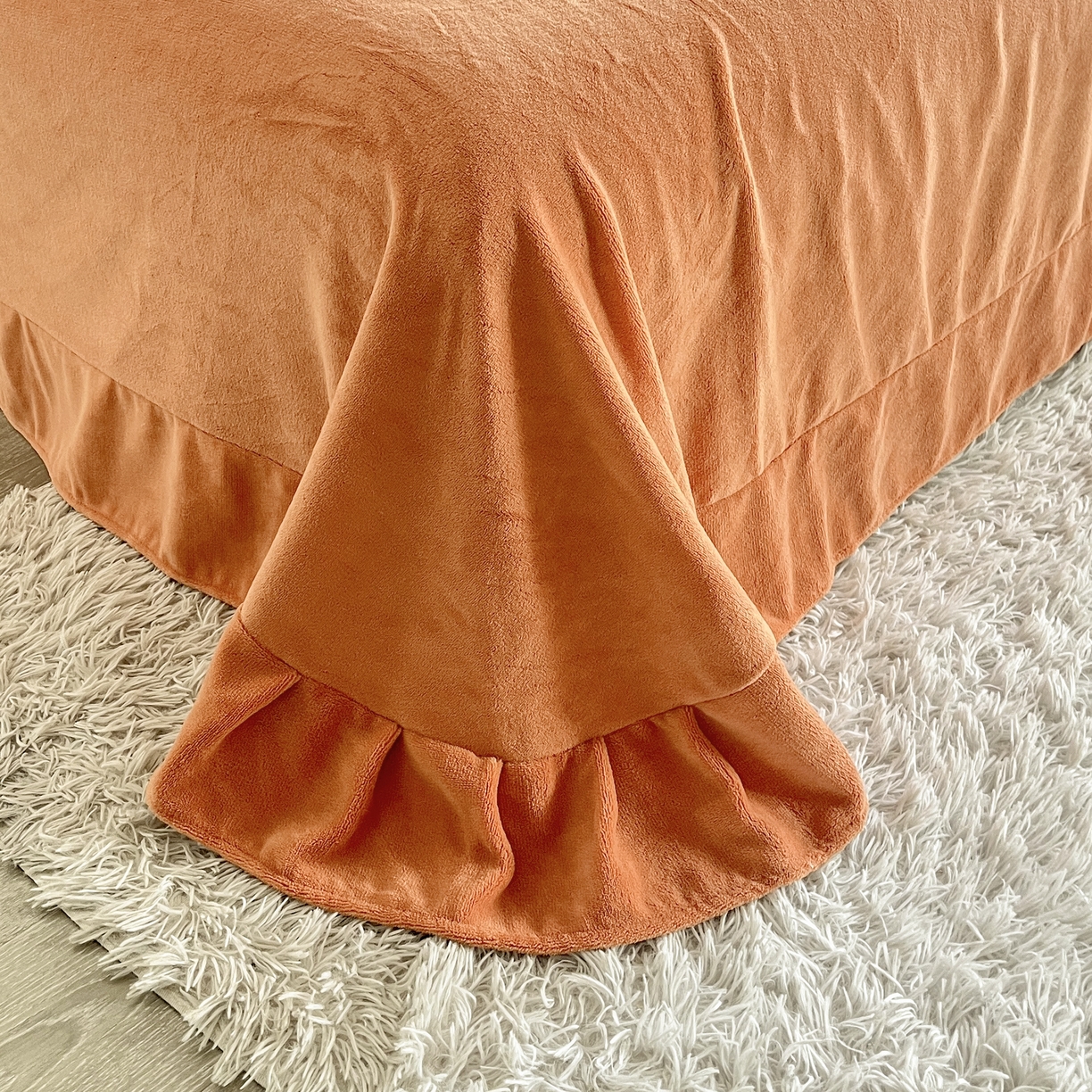 91家纺网 家纺一手货源 找家纺 2025新款全消光皮草绒纯色高克重 四件套——泡泡（赠送拎袋） 橘色