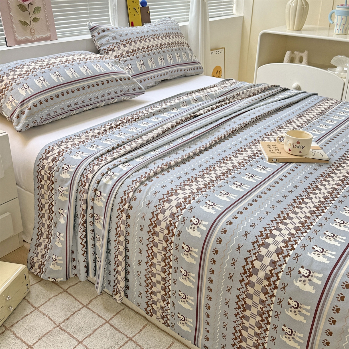 91家纺网 家纺一手货源 找家纺 名兮家居 2025秋冬新款100%全棉纯棉磨毛单床单 床单单件 蝴蝶结小狗-蓝