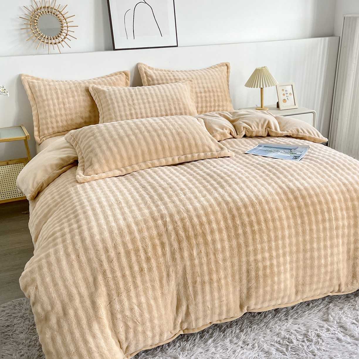 91家纺网 家纺一手货源 找家纺 2025新款全消光皮草绒纯色高克重 四件套——泡泡（赠送拎袋） 米驼