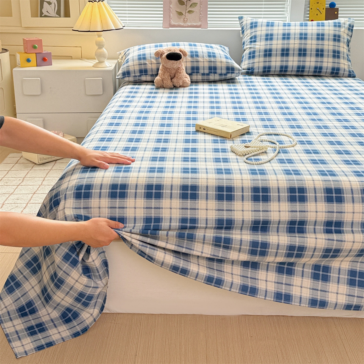 91家纺网 家纺一手货源 找家纺 名兮家居 2025秋冬新款100%全棉纯棉磨毛单床单 床单单件 蓝白格语