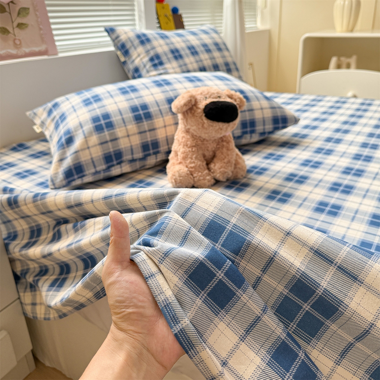 91家纺网 家纺一手货源 找家纺 名兮家居 2025秋冬新款100%全棉纯棉磨毛单床单 床单单件 蓝白格语