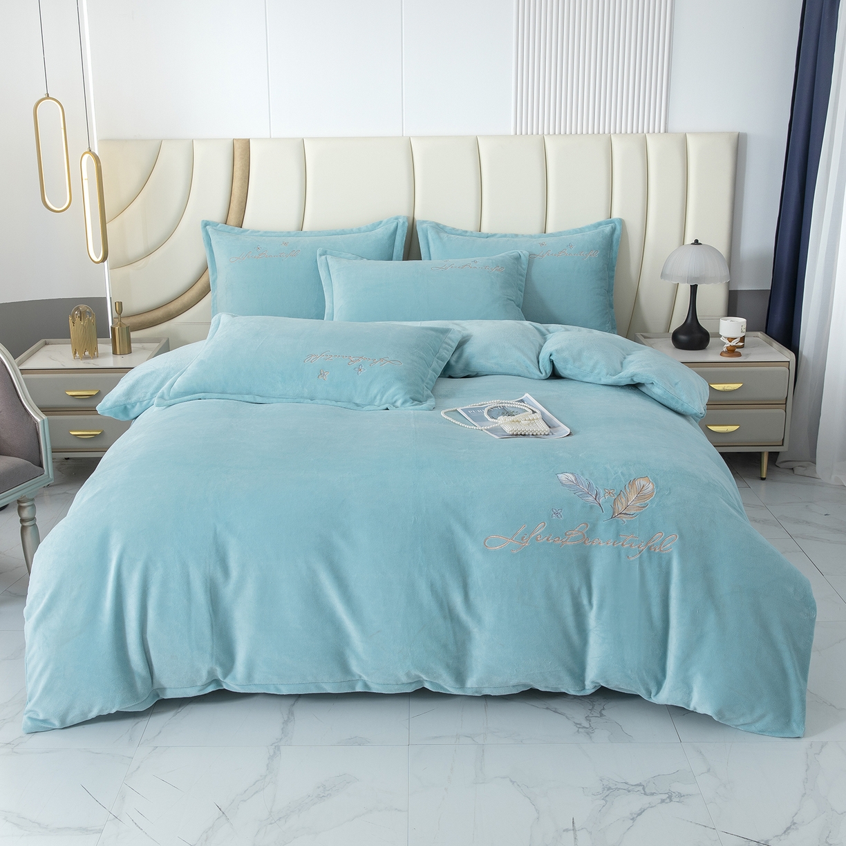 91家纺网 家纺一手货源 找家纺 贝尔 2025新款纯色高克重牛奶绒刺绣四件套-羽魅 羽魅-浅绿