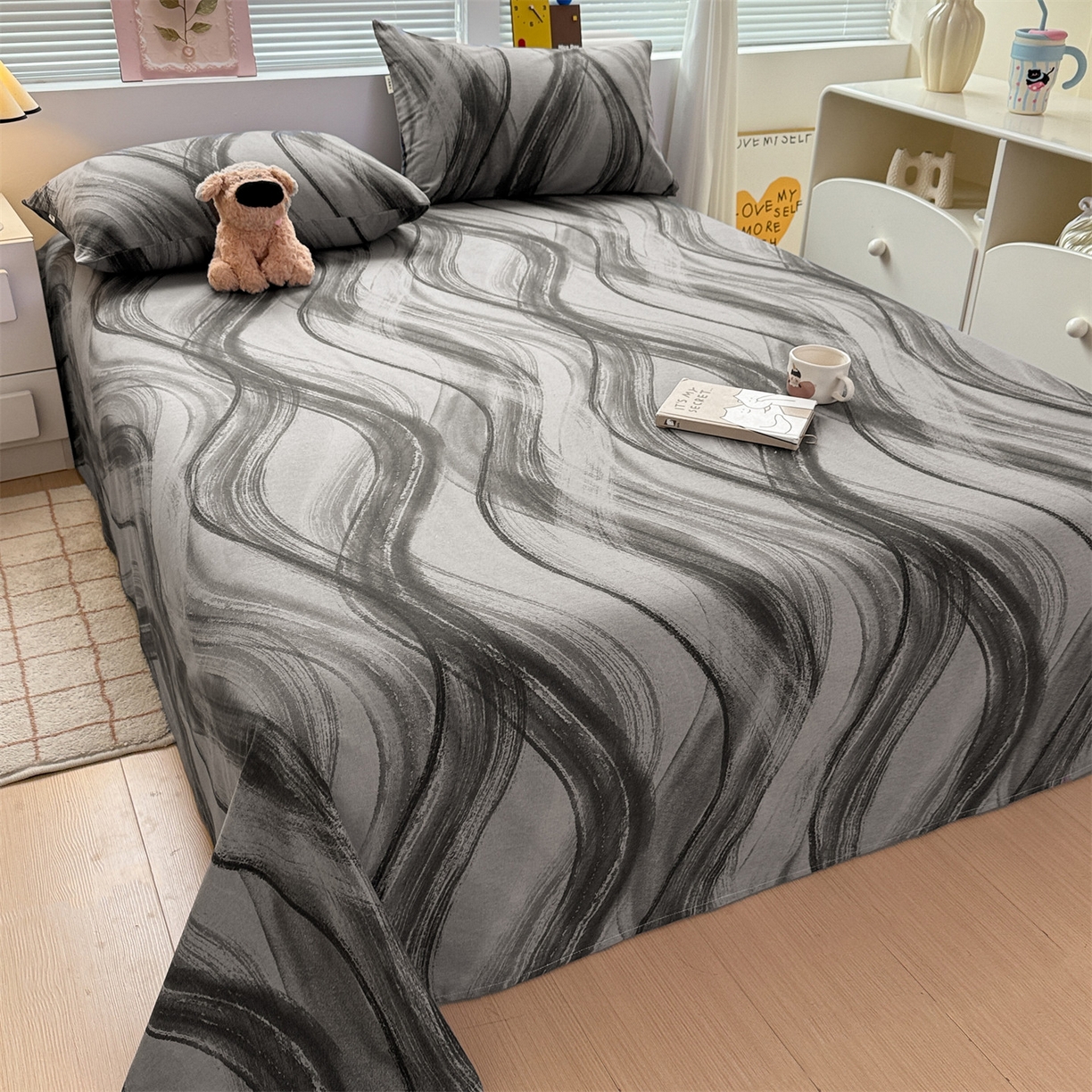 91家纺网 家纺一手货源 找家纺 名兮家居 2025秋冬新款100%全棉纯棉磨毛单床单 床单单件 律动