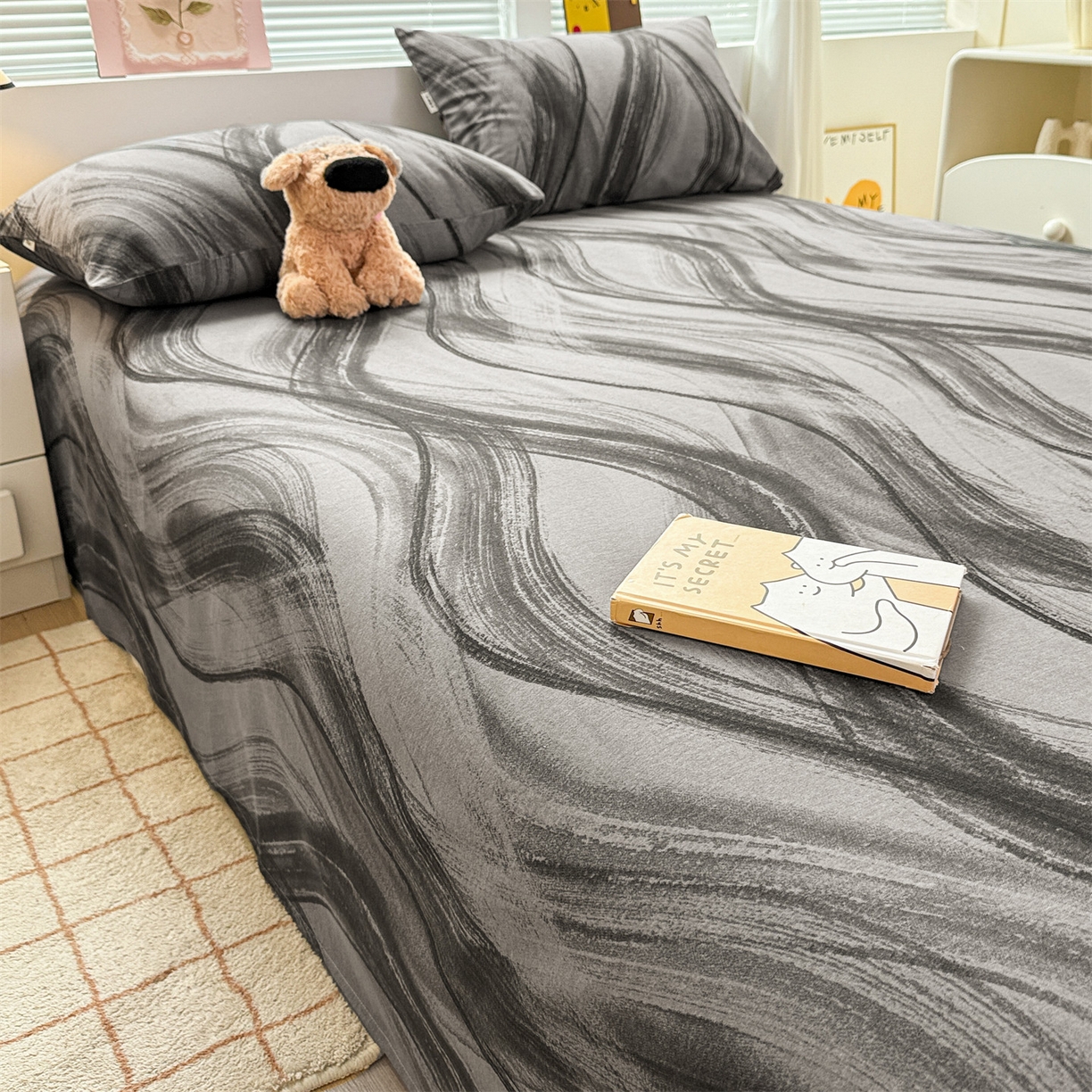 91家纺网 家纺一手货源 找家纺 名兮家居 2025秋冬新款100%全棉纯棉磨毛单床单 床单单件 律动