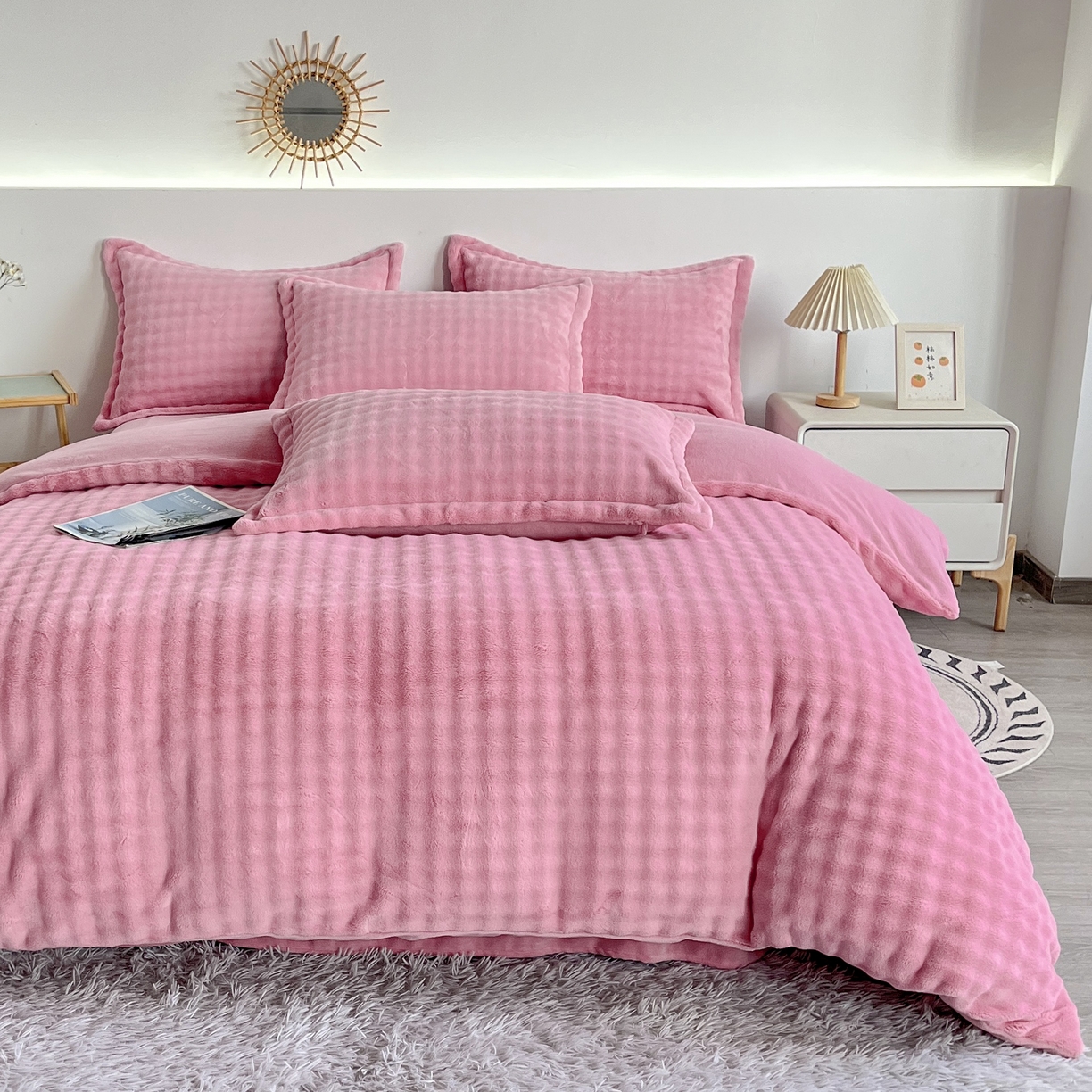 91家纺网 家纺一手货源 找家纺 2025新款全消光皮草绒纯色高克重 四件套——泡泡（赠送拎袋） 仙女粉