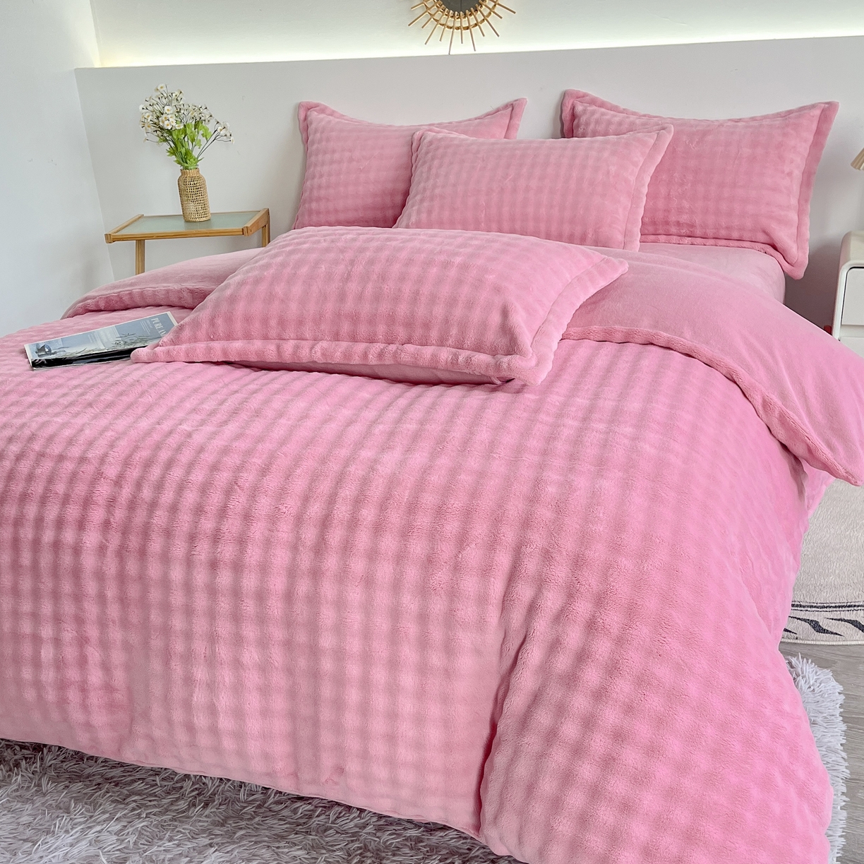 91家纺网 家纺一手货源 找家纺 2025新款全消光皮草绒纯色高克重 四件套——泡泡（赠送拎袋） 仙女粉