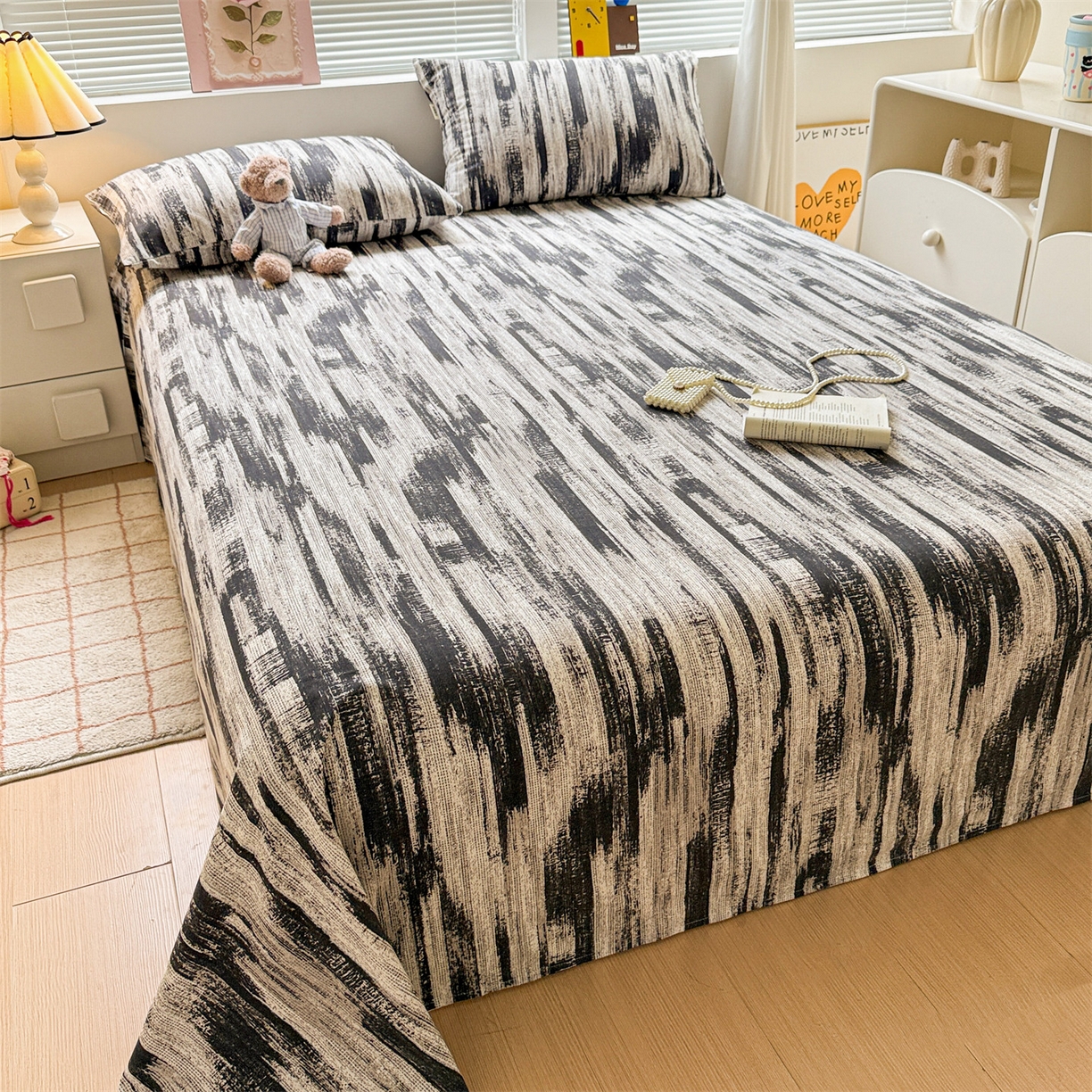 91家纺网 家纺一手货源 找家纺 名兮家居 2025秋冬新款100%全棉纯棉磨毛单床单 床单单件 墨痕