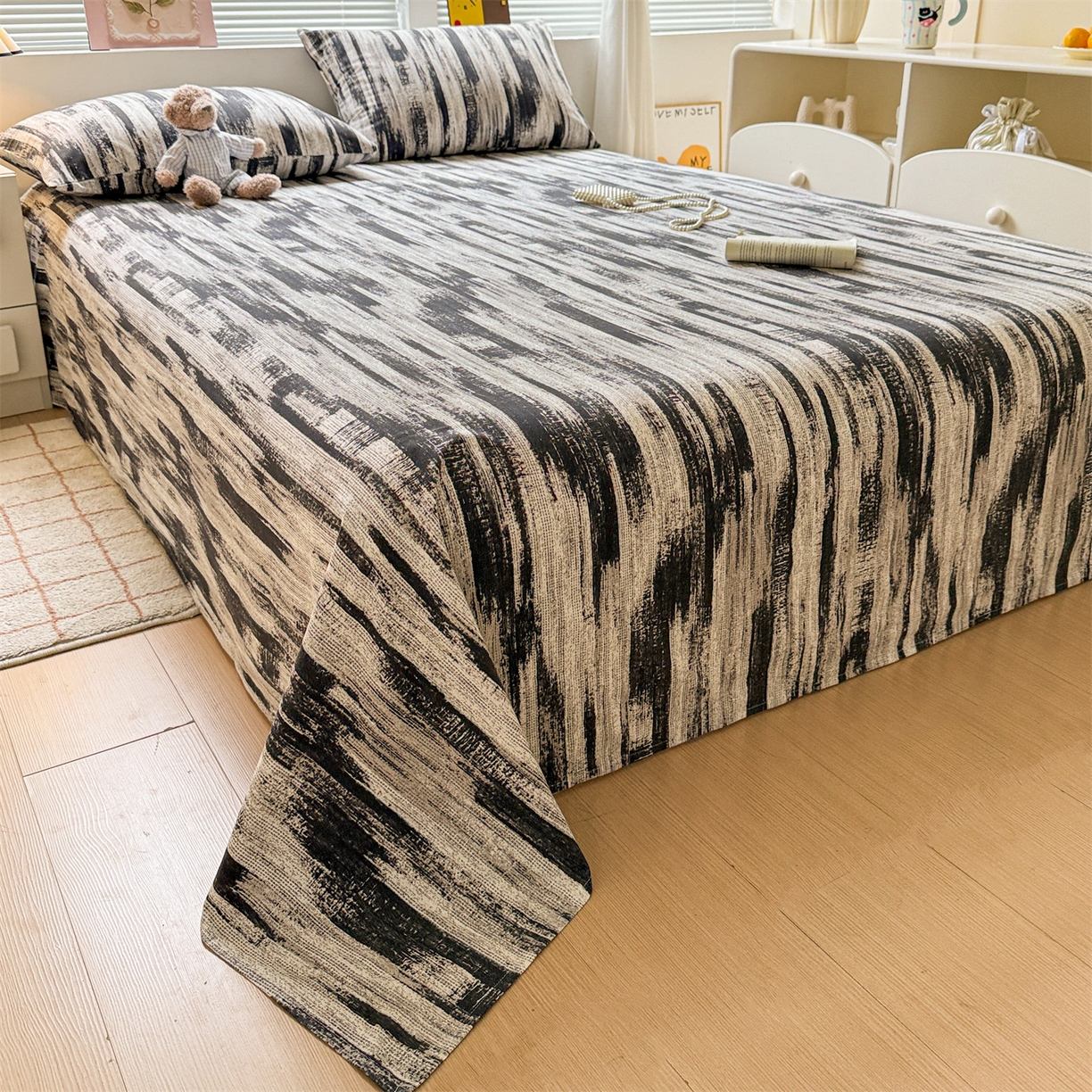 91家纺网 家纺一手货源 找家纺 名兮家居 2025秋冬新款100%全棉纯棉磨毛单床单 床单单件 墨痕