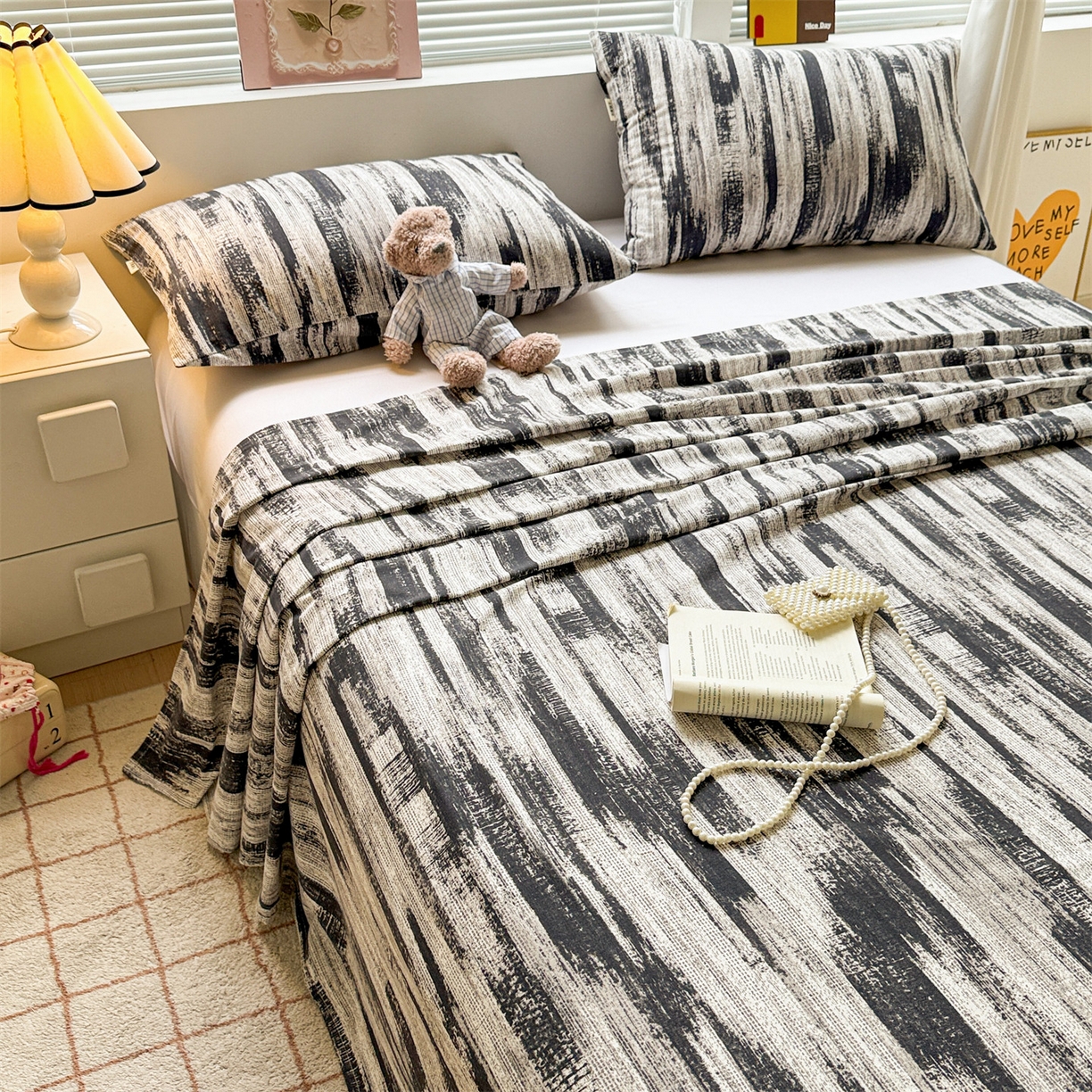 91家纺网 家纺一手货源 找家纺 名兮家居 2025秋冬新款100%全棉纯棉磨毛单床单 床单单件 墨痕