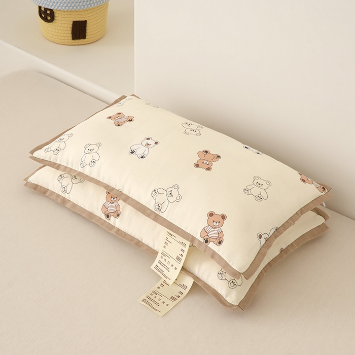 91家纺网 家纺一手货源 找家纺 鼎晟纺 2025新款里棉外棉卡通儿童枕头枕芯 棕色小熊