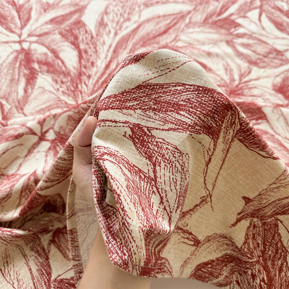 91家纺网 家纺一手货源 找家纺 名兮家居 2025秋冬新款100%全棉纯棉磨毛单床单 床单单件 秋韵-红