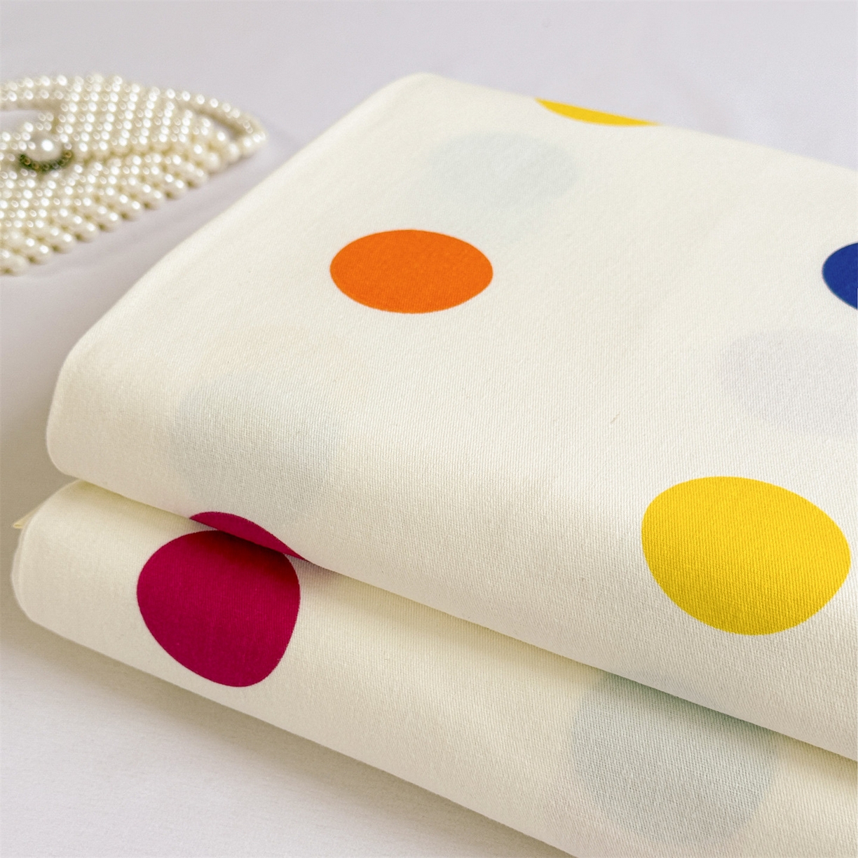 91家纺网 家纺一手货源 找家纺 名兮家居 2025秋冬新款100%全棉纯棉磨毛单床单 床单单件 柔色圆点