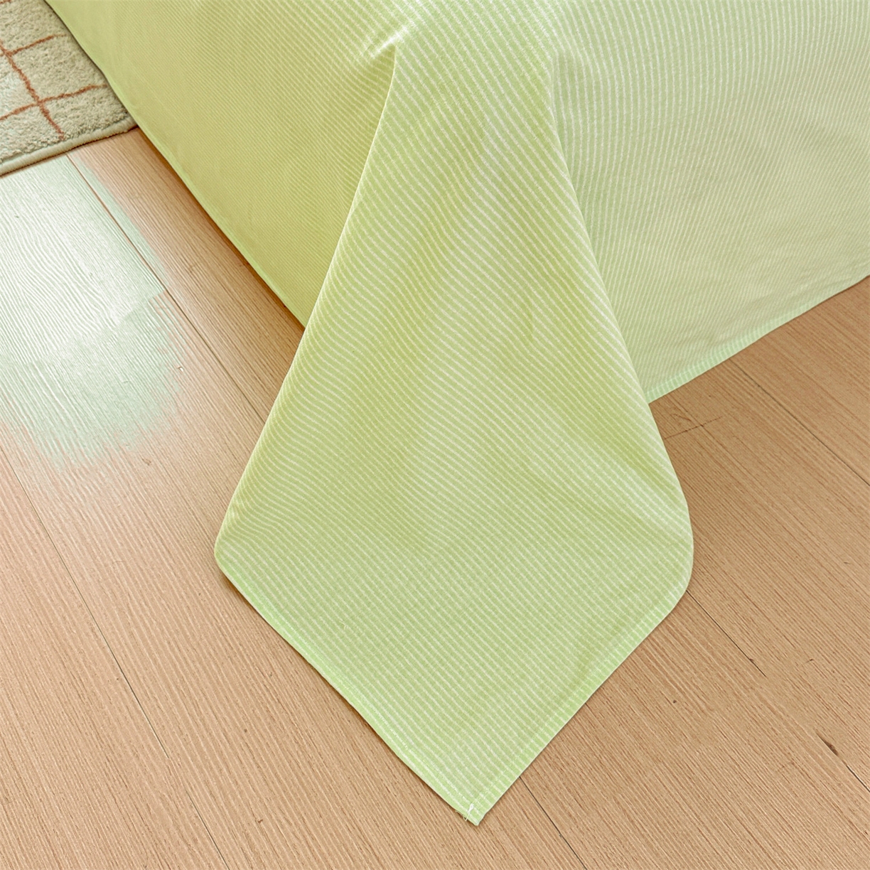 91家纺网 家纺一手货源 找家纺 名兮家居 2025秋冬新款100%全棉纯棉磨毛单床单 床单单件 细条-绿