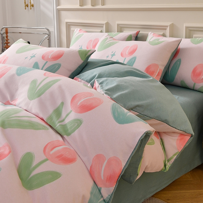 91家纺网 家纺一手货源 找家纺 宇彬家纺 2025新款秋冬全棉纯棉精梳生态原棉印花加厚磨毛被套单被套被套单件单品被套 兰黛（粉）