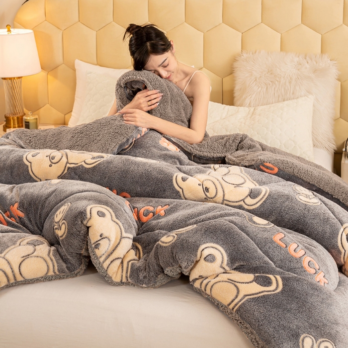 91家纺网 家纺一手货源 找家纺 （总）2025新款直播雪花绒冬被法莱绒羊羔绒牛奶绒被子被芯