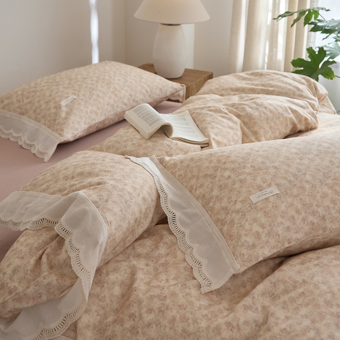 91家纺网 家纺一手货源 找家纺 大彩家居 2025新款全棉纯棉水洗磨毛四件套 暖棕碎花