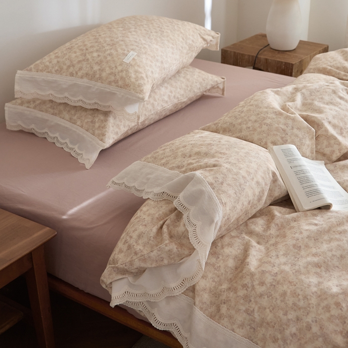 91家纺网 家纺一手货源 找家纺 大彩家居 2025新款全棉纯棉水洗磨毛四件套 暖棕碎花