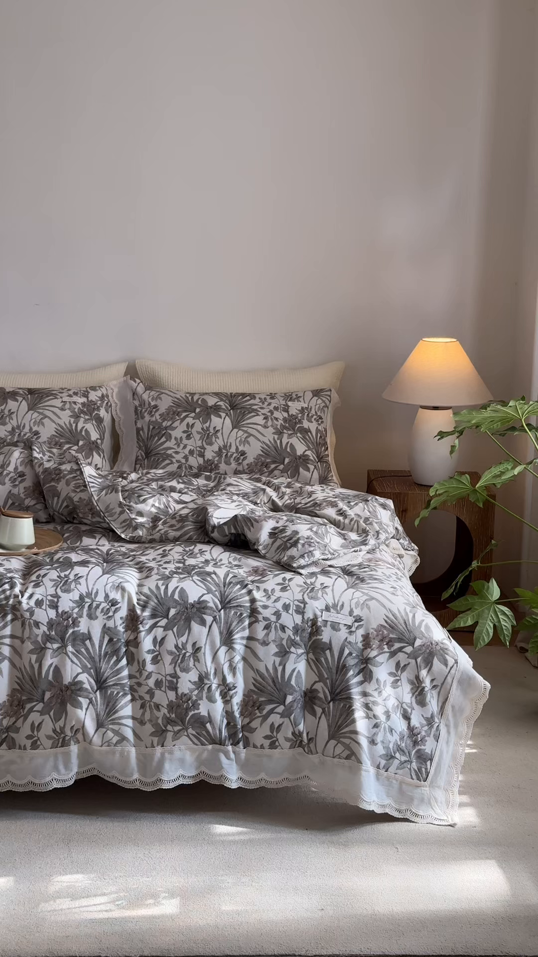 91家纺网 家纺一手货源 找家纺 大彩家居 2025新款全棉纯棉水洗磨毛四件套 棕榈繁影