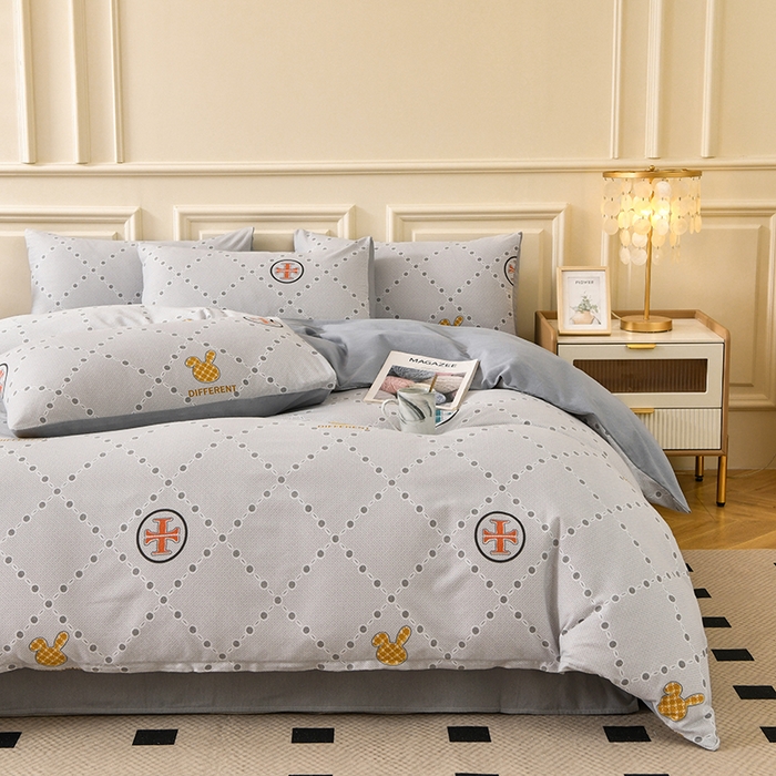 91家纺网 家纺一手货源 找家纺 宇彬家纺 2025新款秋冬全棉纯棉精梳生态原棉印花加厚磨毛被套单被套被套单件单品被套 维尼（灰）