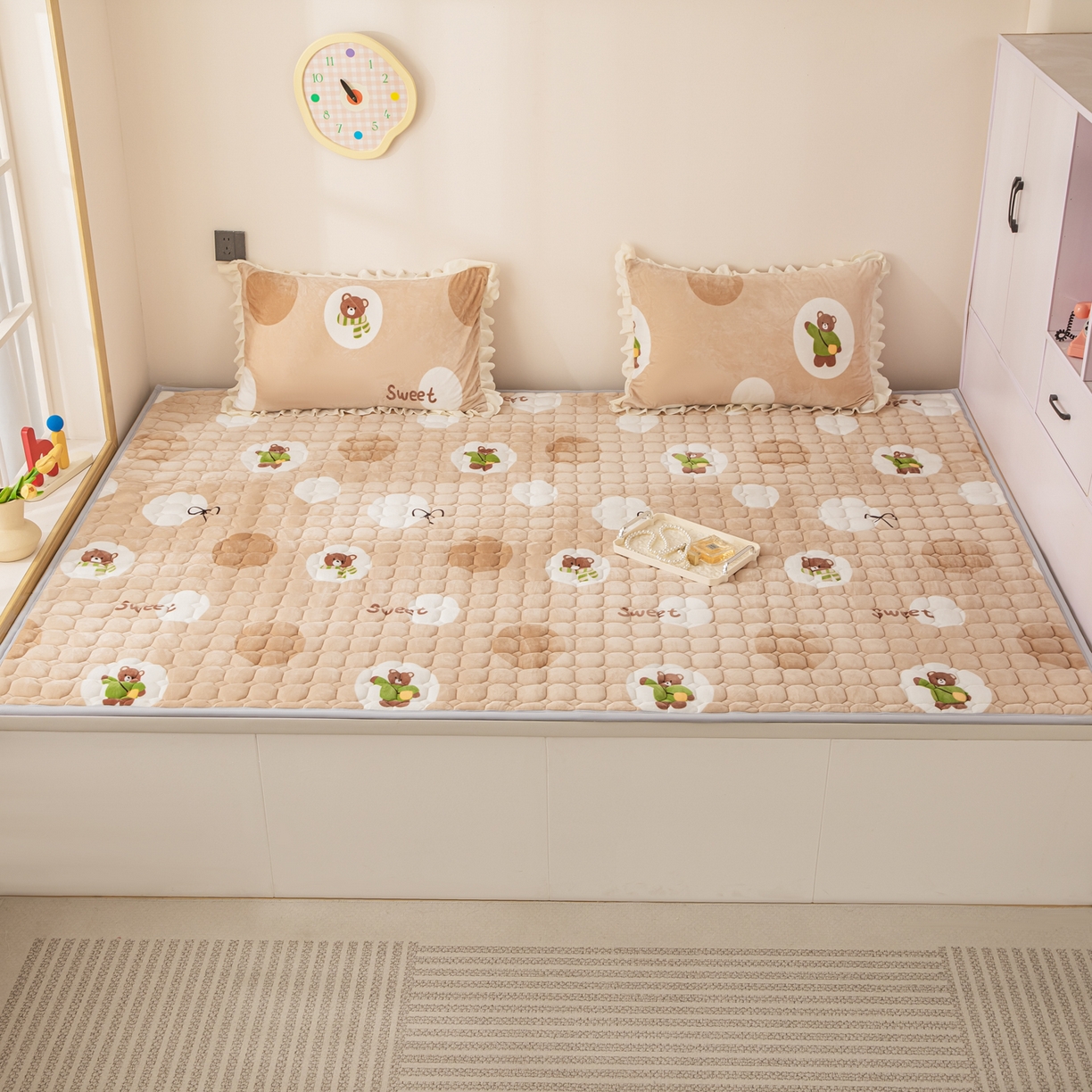 91家纺网 家纺一手货源 找家纺 （总）手艺人家纺 2025新款宝宝绒新格子垫子