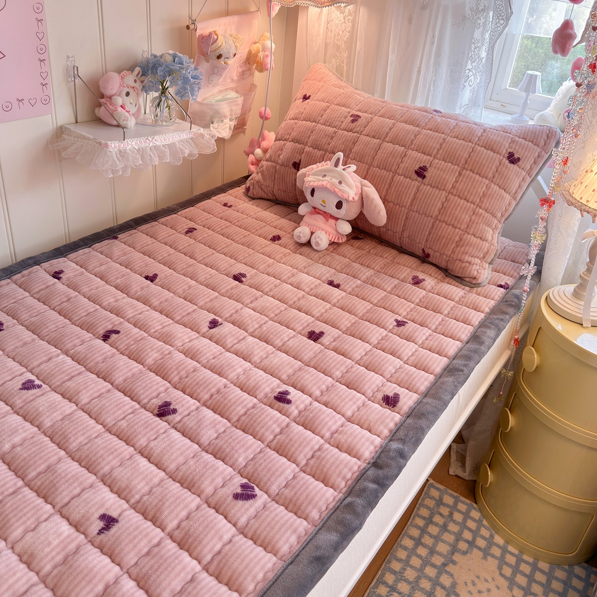 91家纺网 家纺一手货源 找家纺 （总）韩巢家纺 冬季高低床2025款牛奶绒水晶边床垫床护垫学生床褥子宿舍寝室床褥铺底