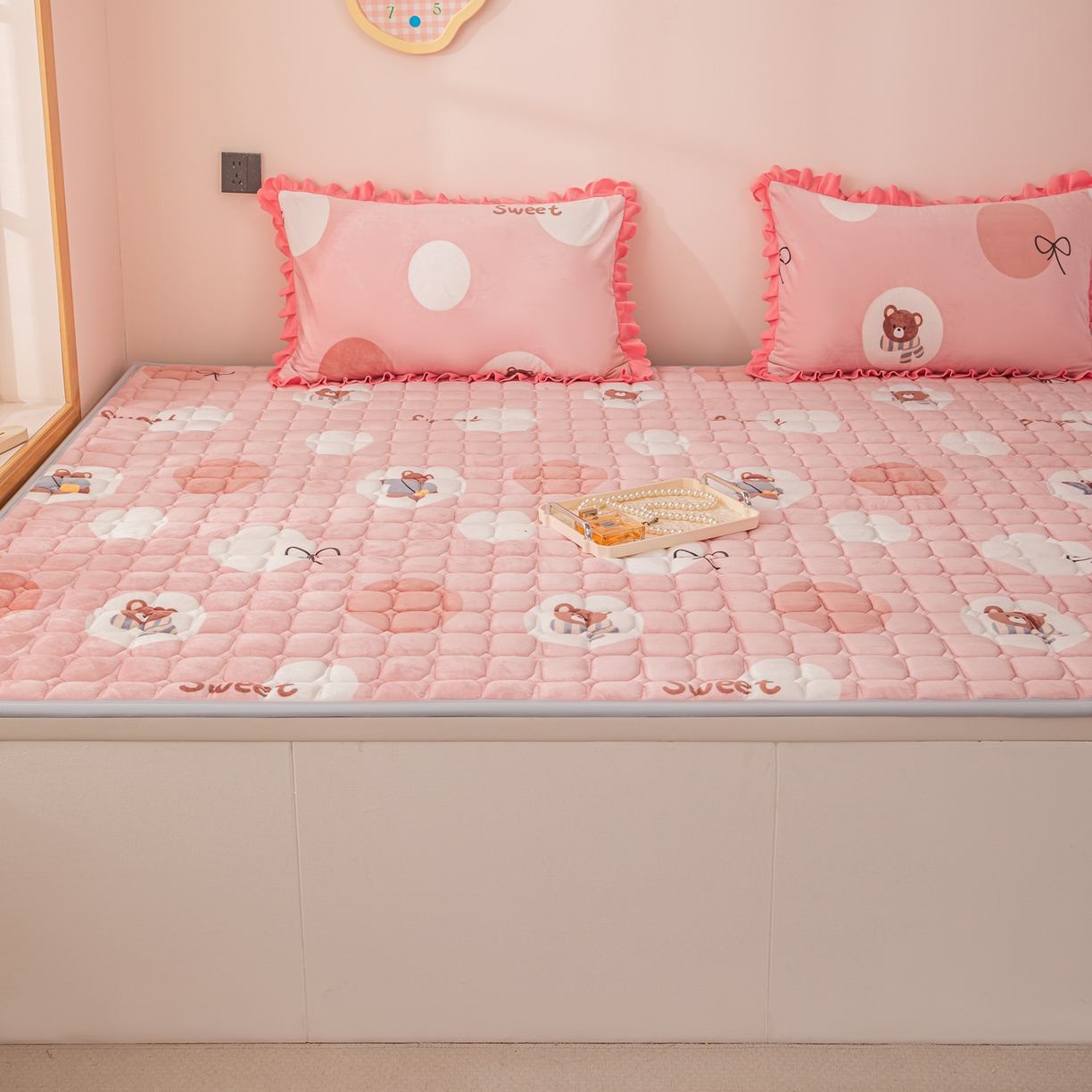 91家纺网 家纺一手货源 找家纺 （总）手艺人家纺 2025新款宝宝绒新格子垫子