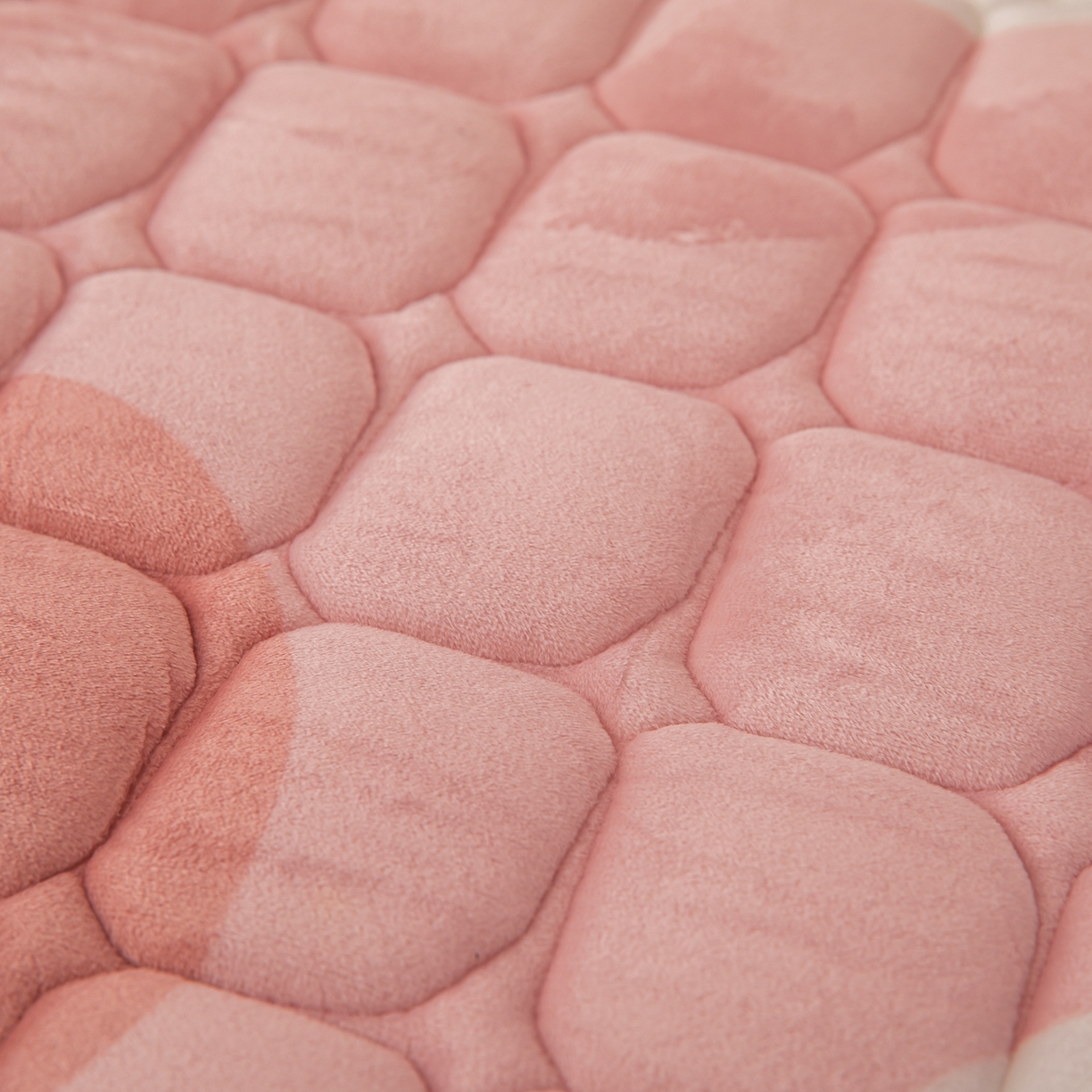 91家纺网 家纺一手货源 找家纺 （总）手艺人家纺 2025新款宝宝绒新格子垫子