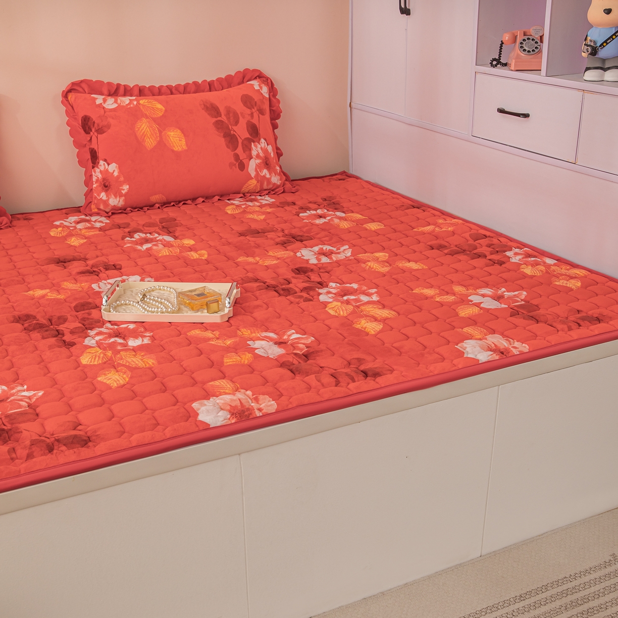 91家纺网 家纺一手货源 找家纺 手艺人家纺 2025新款宝宝绒新格子垫子 DT11