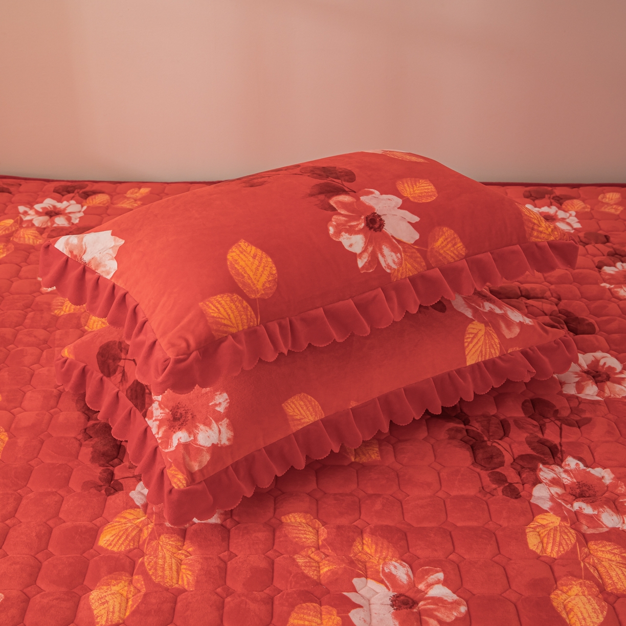 91家纺网 家纺一手货源 找家纺 手艺人家纺 2025新款宝宝绒新格子垫子 DT11