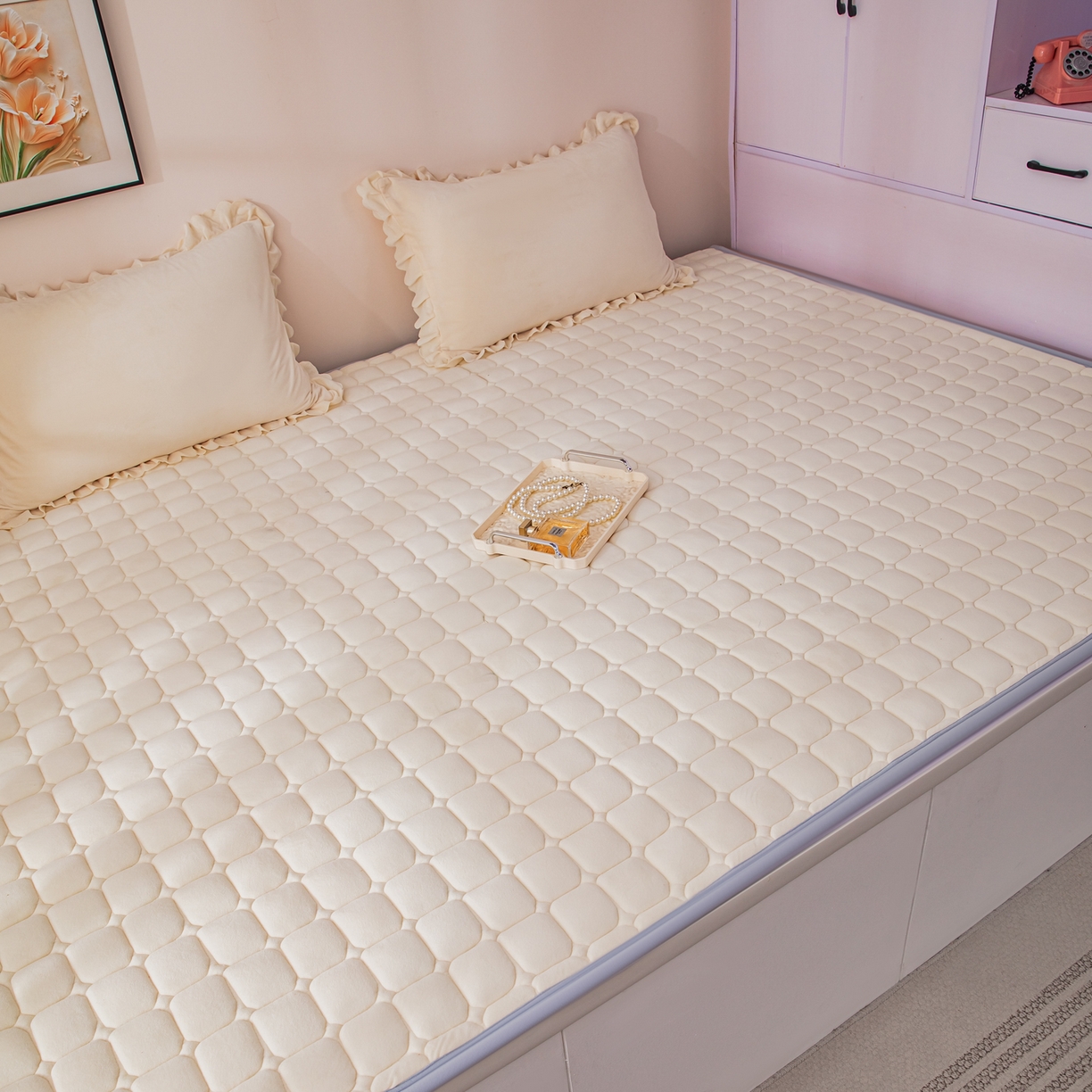 91家纺网 家纺一手货源 找家纺 手艺人家纺 2025新款宝宝绒新格子垫子 DT13