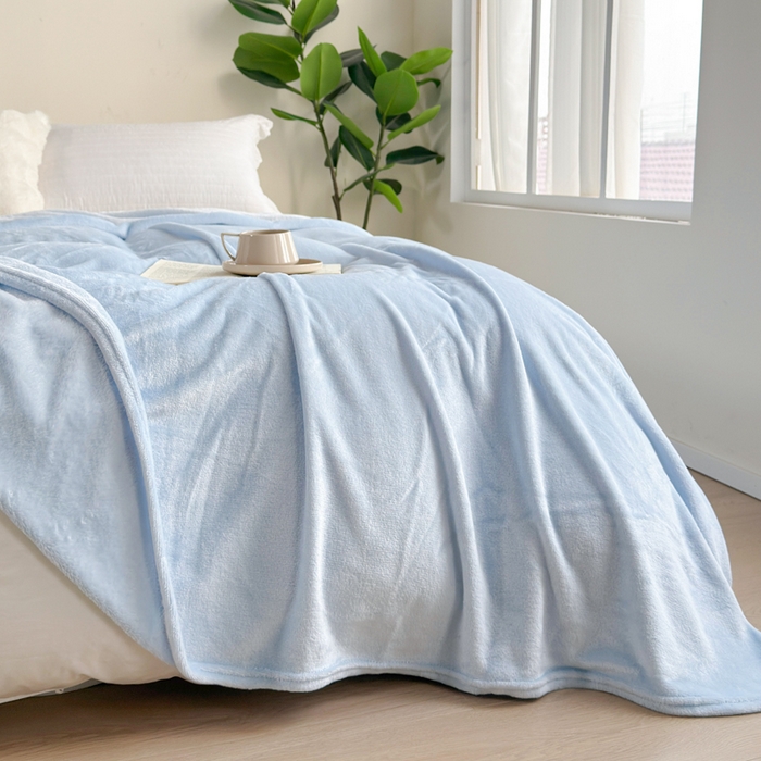 91家纺网 家纺一手货源 找家纺 （总）卡琪曼 2025新款素色法兰绒毛毯毯子