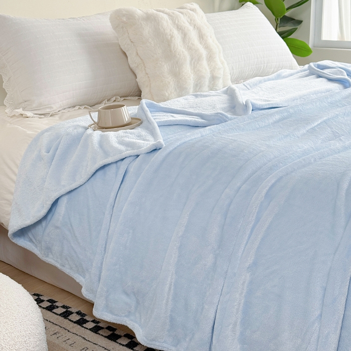 91家纺网 家纺一手货源 找家纺 （总）卡琪曼 2025新款素色法兰绒毛毯毯子