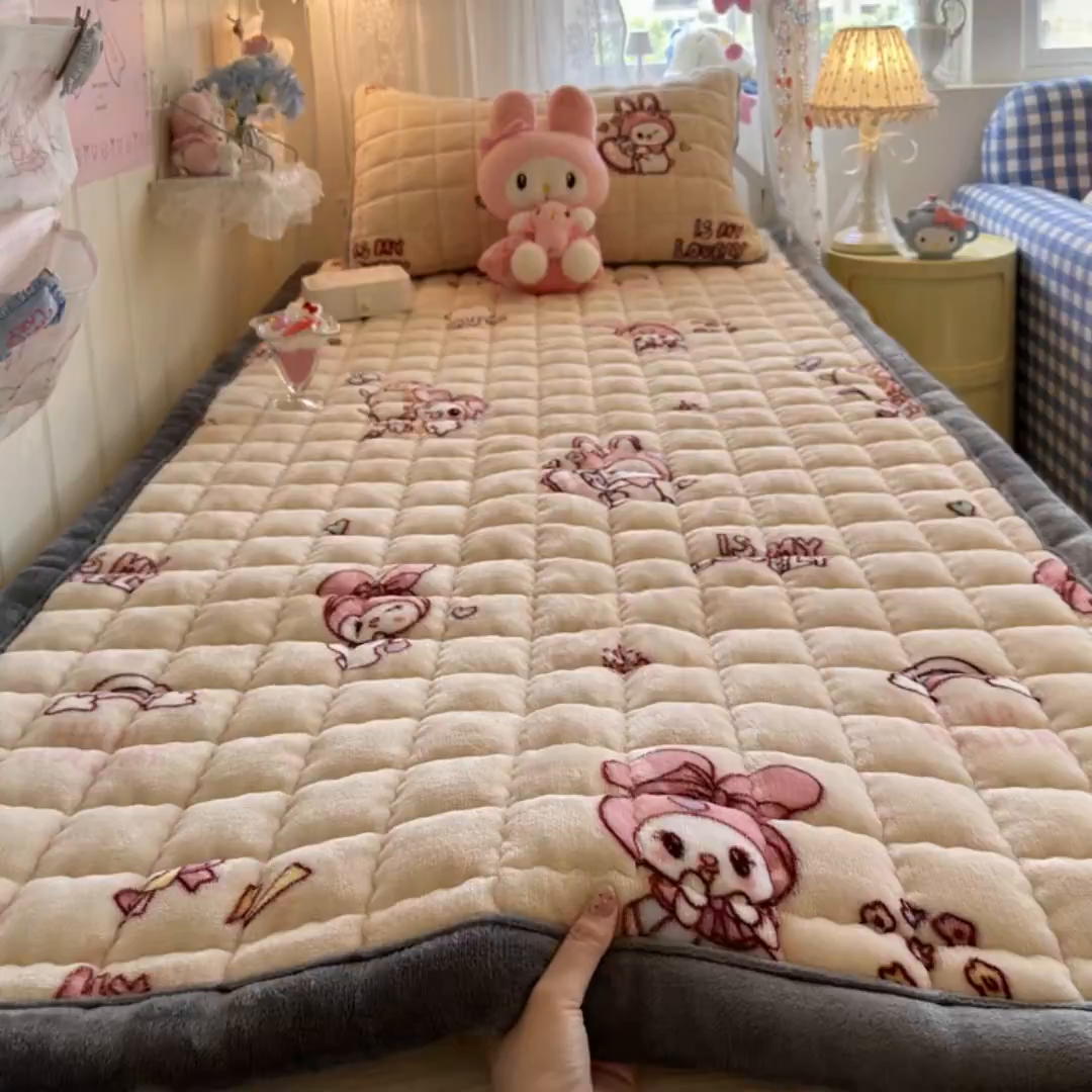 91家纺网 家纺一手货源 找家纺 韩巢家纺 冬季高低床2025款牛奶绒水晶边床垫床护垫学生床褥子宿舍寝室床褥铺底 水晶边-美乐蒂