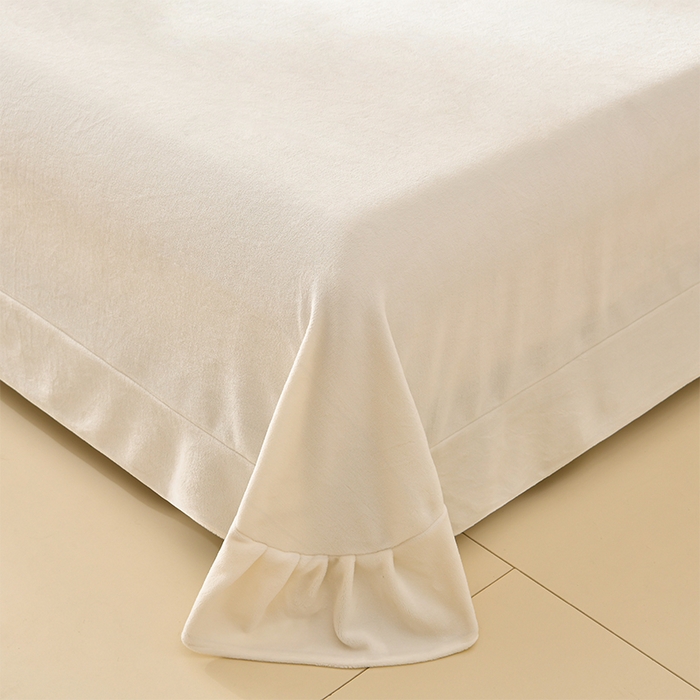 91家纺网 家纺一手货源 找家纺 梦之星 2025新款9斤毛巾绣韩式花边牛奶绒四件套 蝴蝶-米白