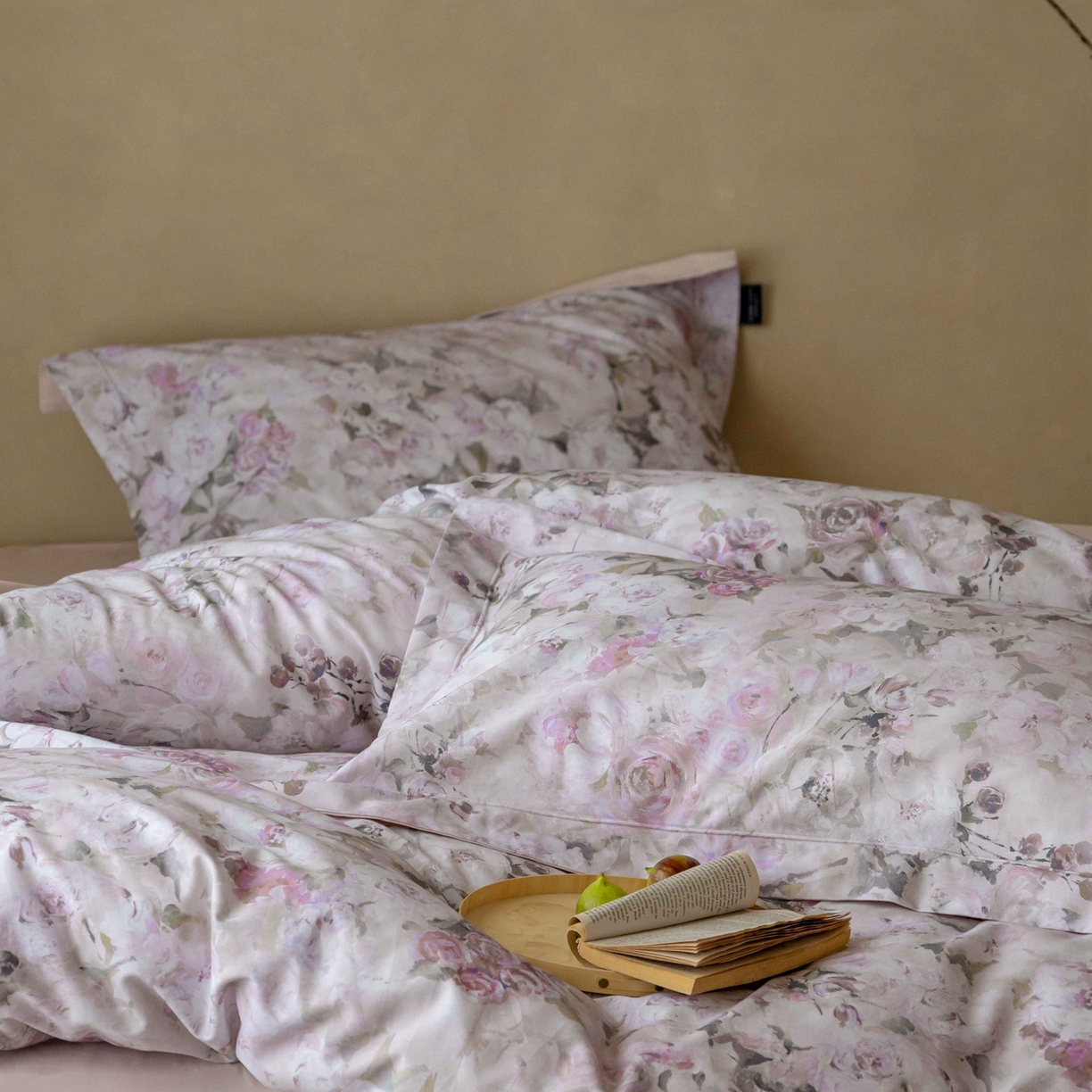 91家纺网 家纺一手货源 找家纺 三味舒屋 2025新款50s全棉纯棉磨毛印花四件套-秋日绮梦 塞纳花影粉