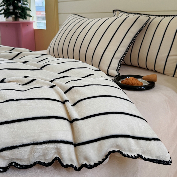 91家纺网 家纺一手货源 找家纺 （总）三朵家纺 2025新款无印风三角针牛奶绒四件套