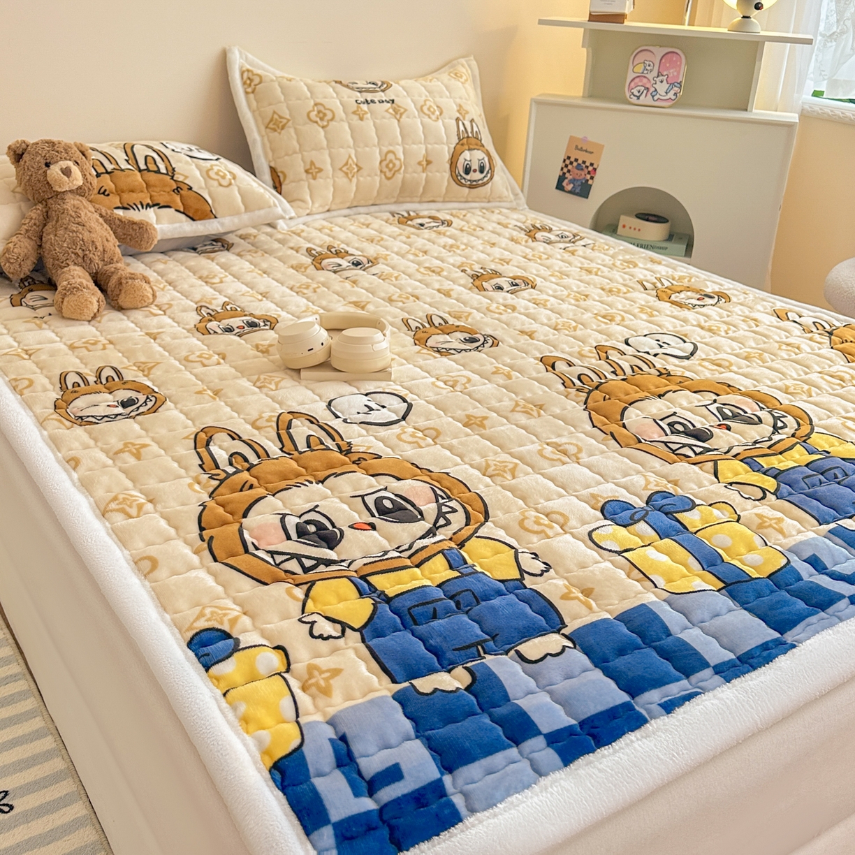 91家纺网 家纺一手货源 找家纺 川悦生活 2025新款A类印花牛奶绒床垫加厚绒保暖床床褥-大床图 床垫怪兽小礼物