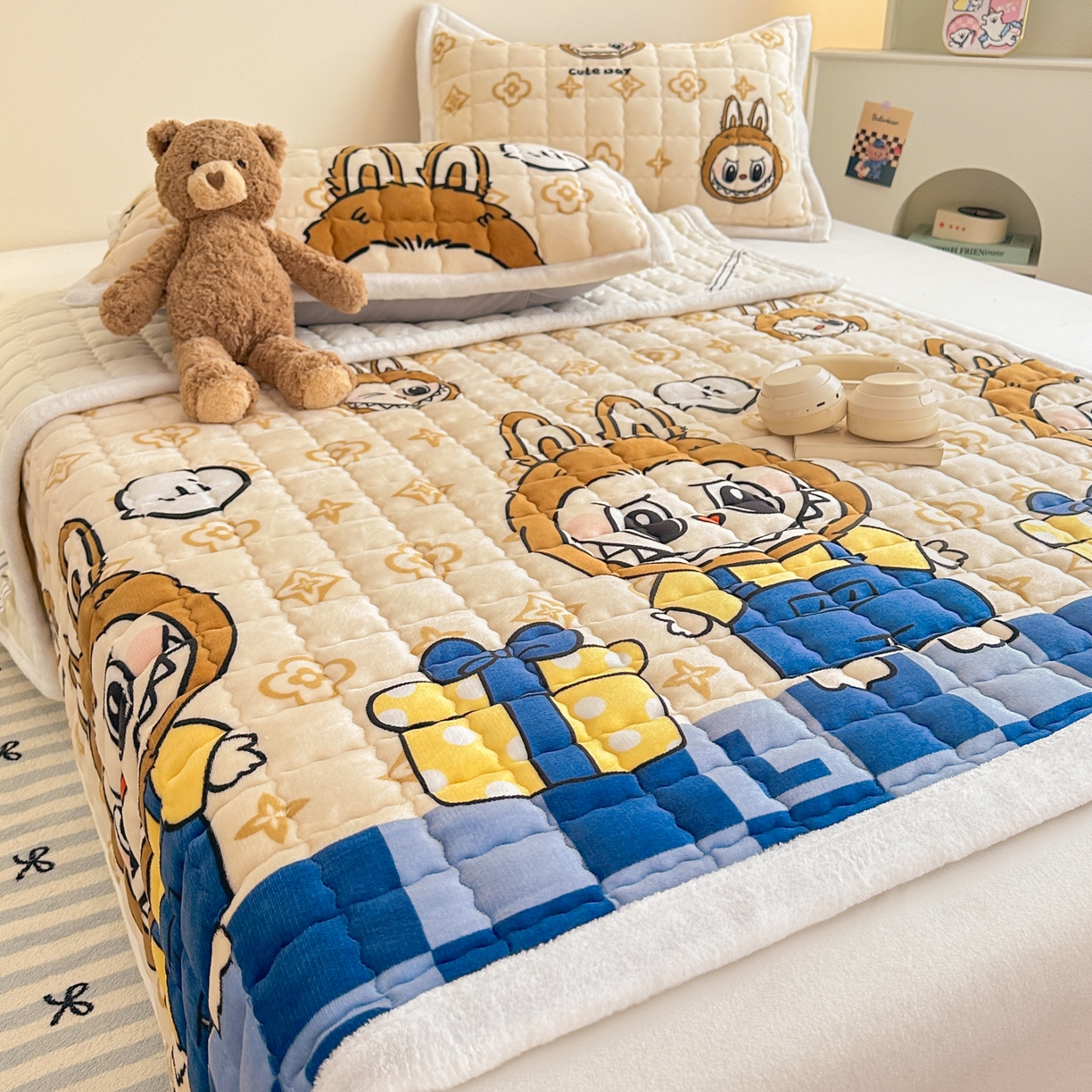 91家纺网 家纺一手货源 找家纺 川悦生活 2025新款A类印花牛奶绒床垫加厚绒保暖床床褥-大床图 床垫怪兽小礼物