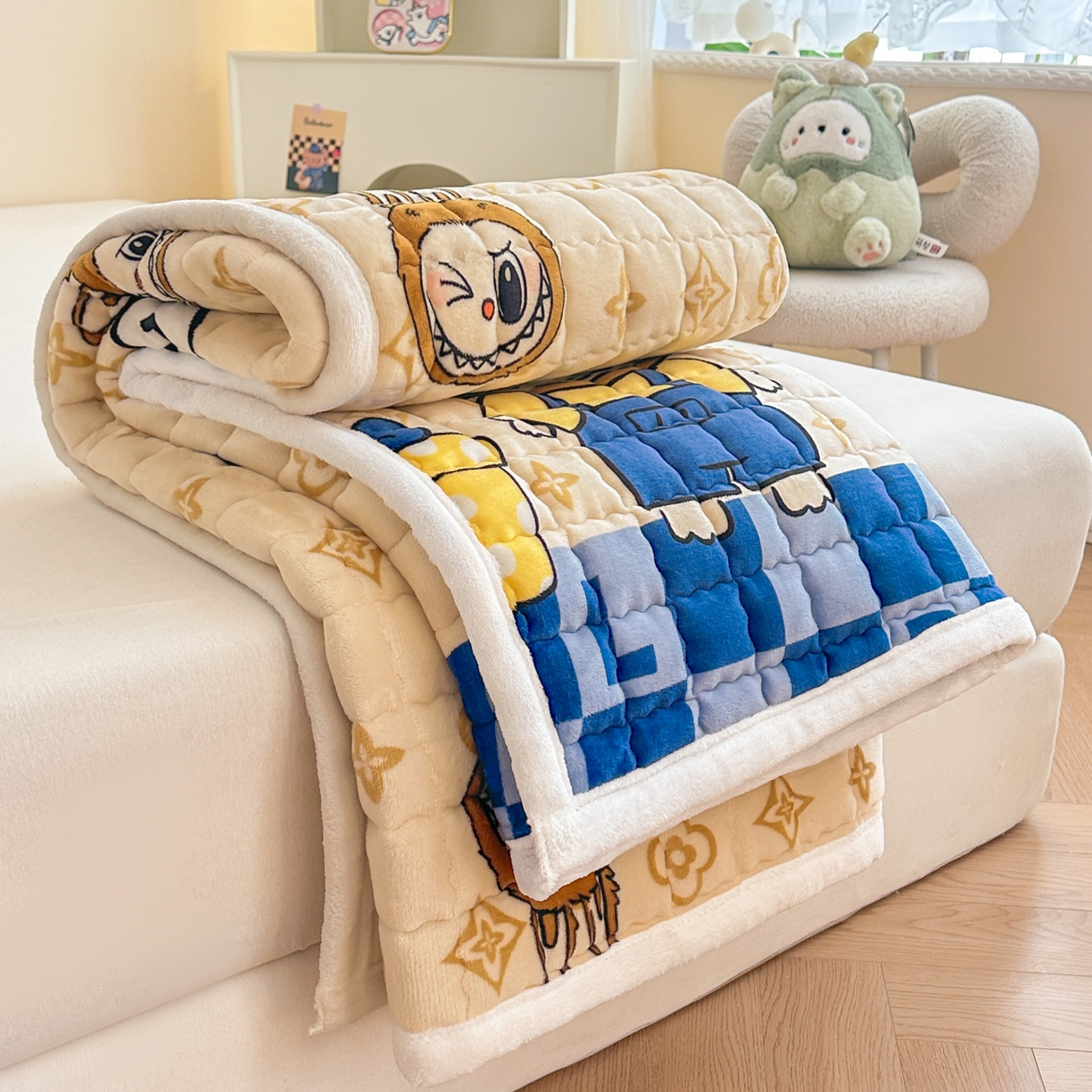 91家纺网 家纺一手货源 找家纺 川悦生活 2025新款A类印花牛奶绒床垫加厚绒保暖床床褥-大床图 床垫怪兽小礼物