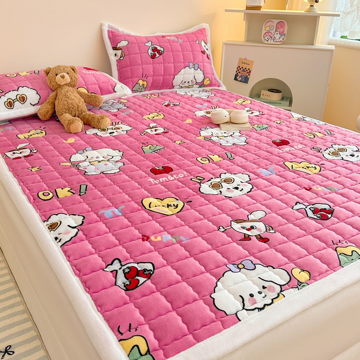 91家纺网 家纺一手货源 找家纺 川悦生活 2025新款A类印花牛奶绒床垫加厚绒保暖床床褥-大床图 床垫嗨皮小奶狗