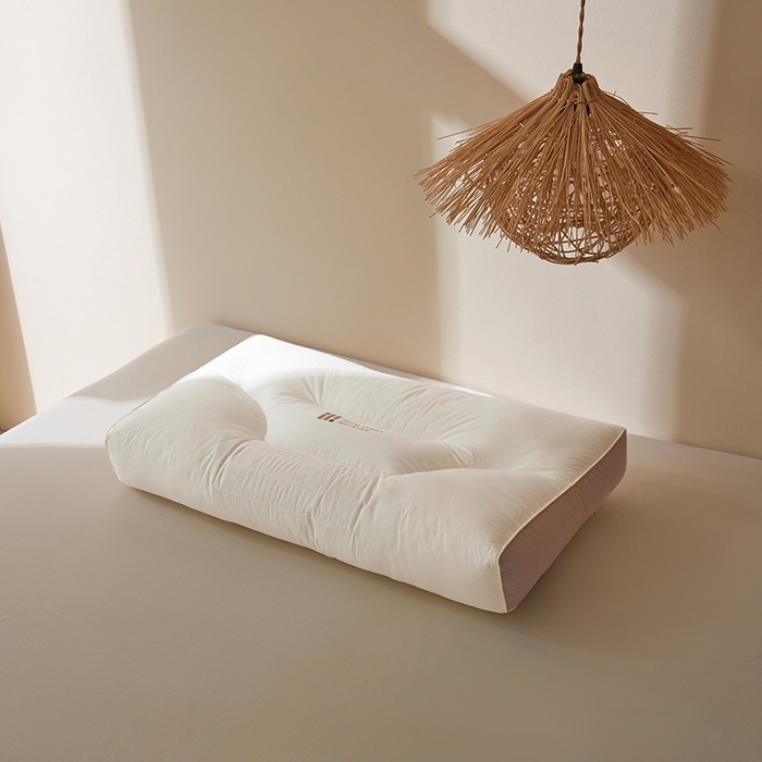 91家纺网 家纺一手货源 找家纺 （总）锦鲤枕芯 A类纯棉天然竹片护颈黑科技 分区护颈枕