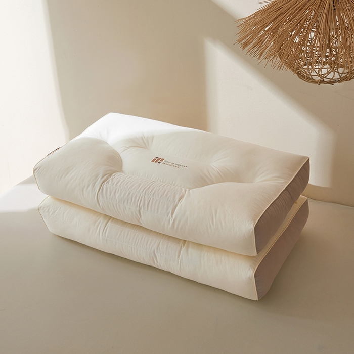 91家纺网 家纺一手货源 找家纺 （总）锦鲤枕芯 A类纯棉天然竹片护颈黑科技 分区护颈枕