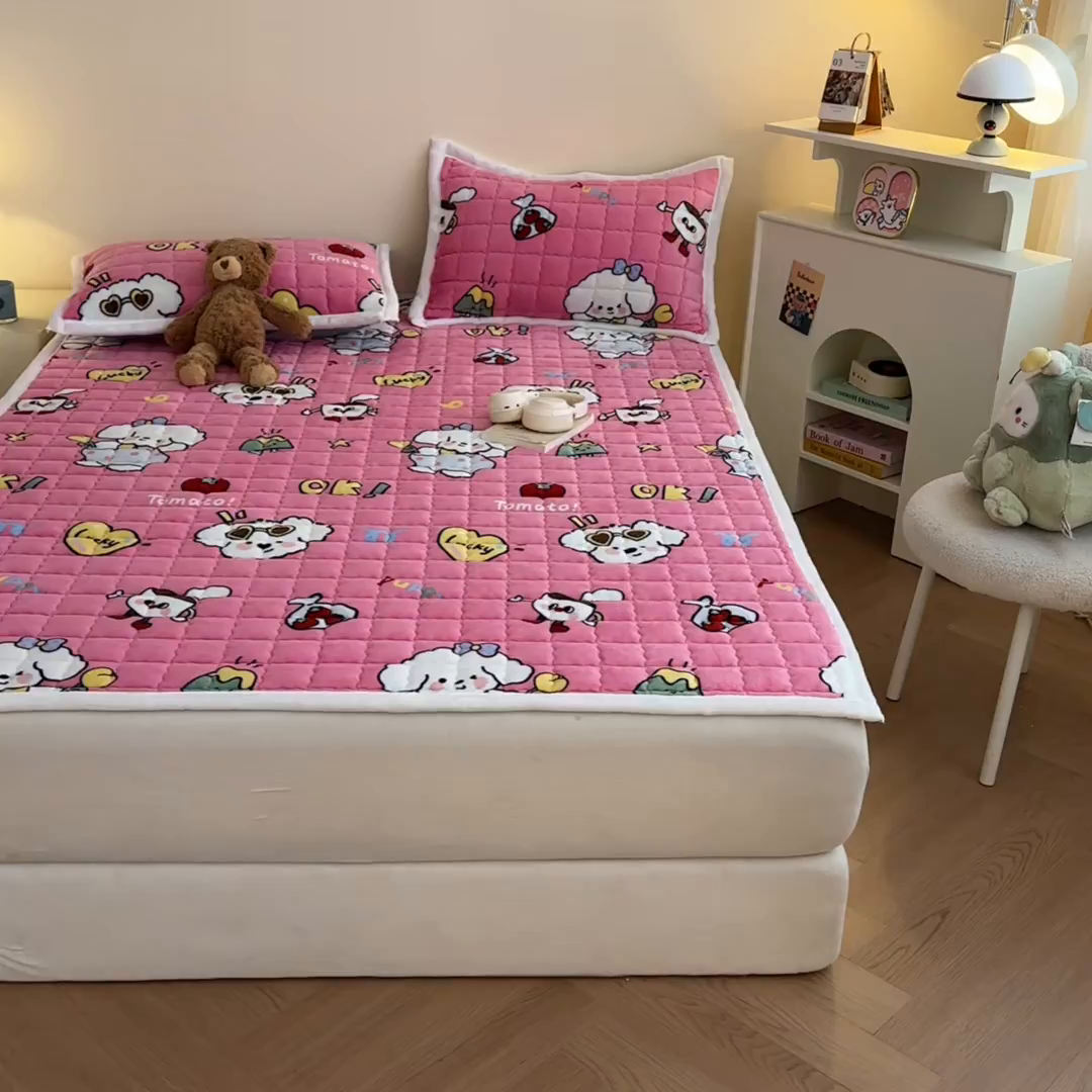 91家纺网 家纺一手货源 找家纺 川悦生活 2025新款A类印花牛奶绒床垫加厚绒保暖床床褥-大床图 床垫嗨皮小奶狗