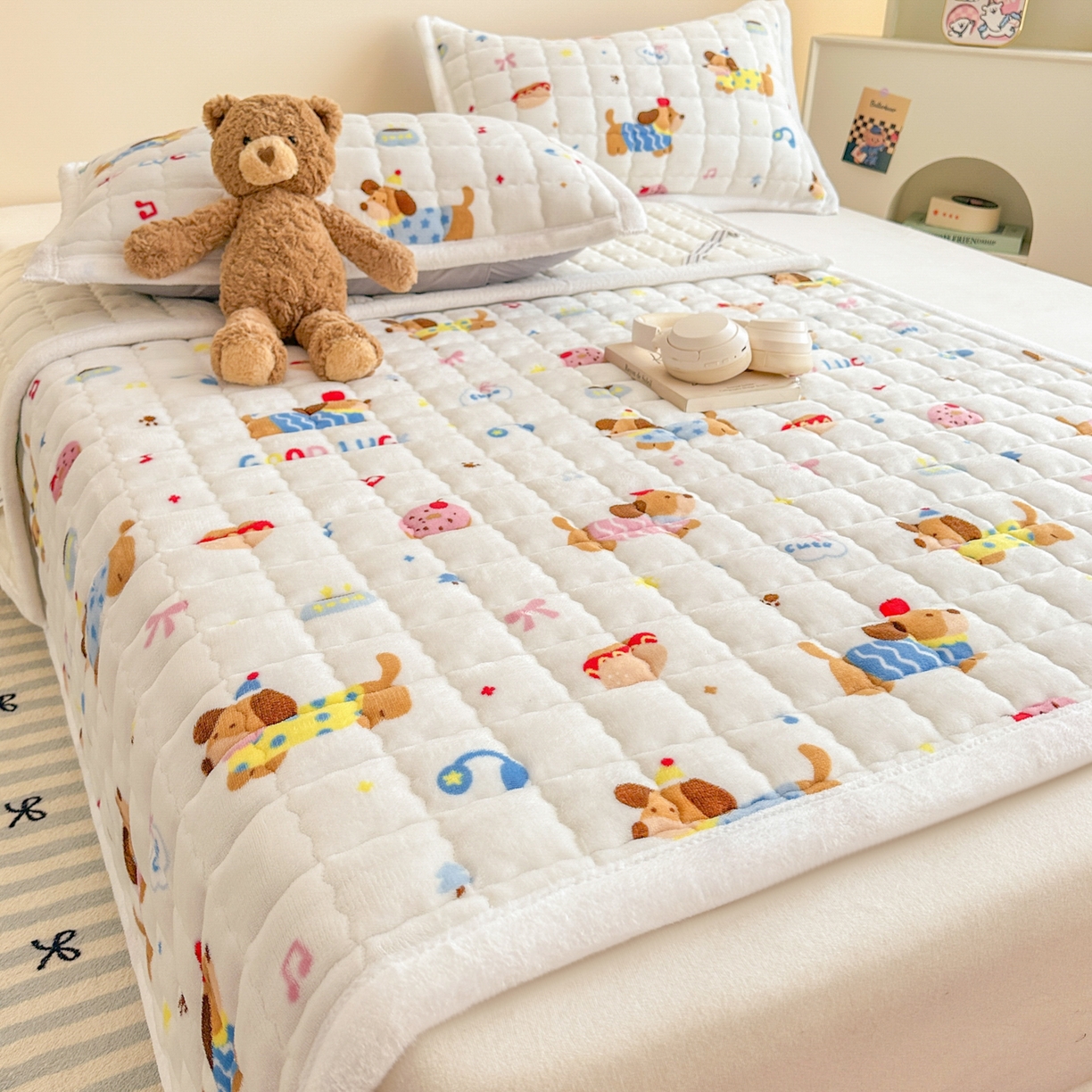 91家纺网 家纺一手货源 找家纺 川悦生活 2025新款A类印花牛奶绒床垫加厚绒保暖床床褥-大床图 床垫快乐腊肠