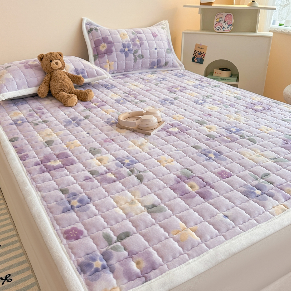 91家纺网 家纺一手货源 找家纺 川悦生活 2025新款A类印花牛奶绒床垫加厚绒保暖床床褥-大床图 床垫莉莉柒缇