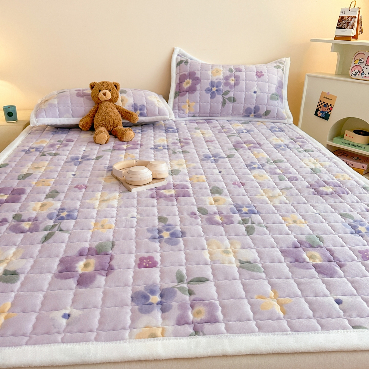 91家纺网 家纺一手货源 找家纺 川悦生活 2025新款A类印花牛奶绒床垫加厚绒保暖床床褥-大床图 床垫莉莉柒缇