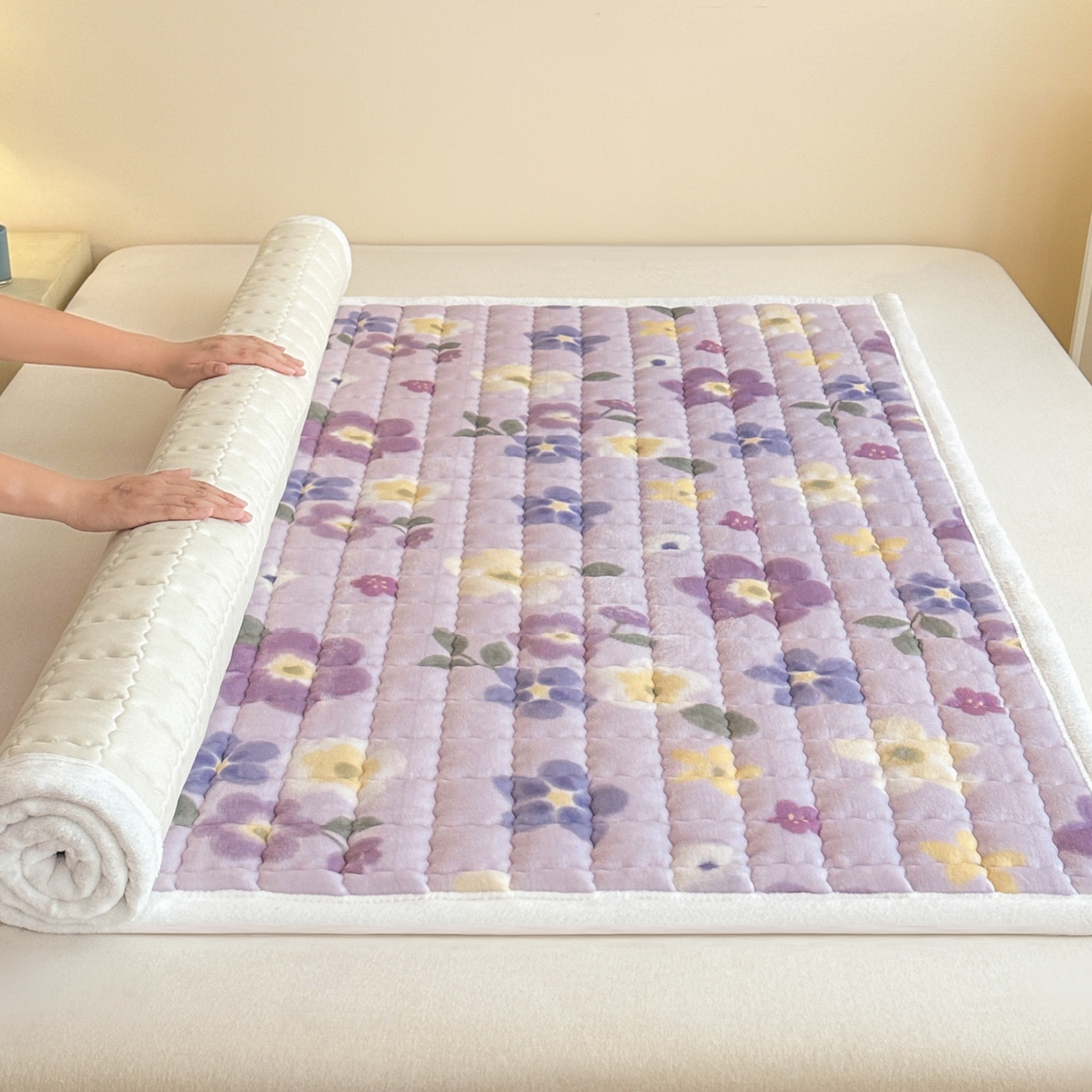 91家纺网 家纺一手货源 找家纺 川悦生活 2025新款A类印花牛奶绒床垫加厚绒保暖床床褥-大床图 床垫莉莉柒缇