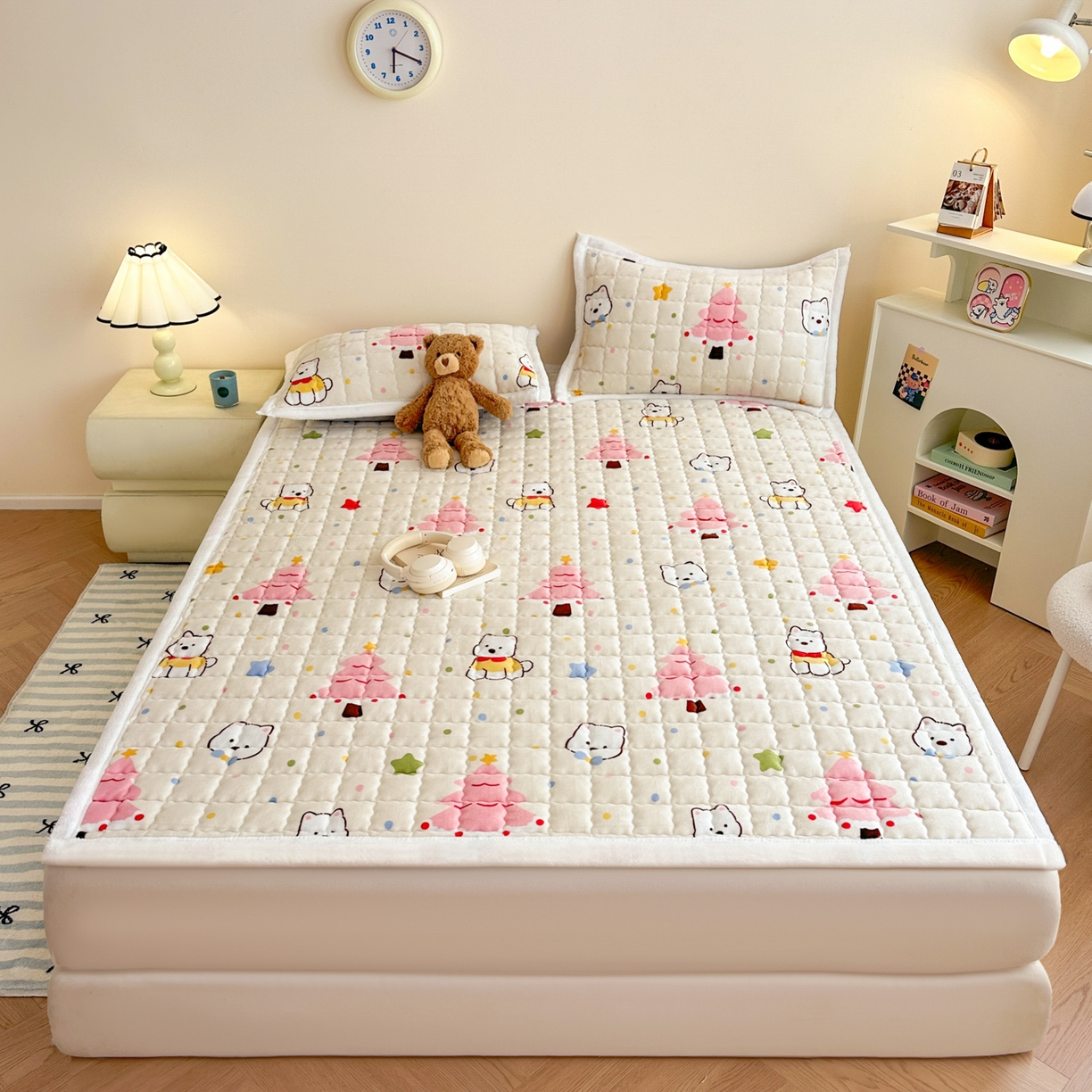 91家纺网 家纺一手货源 找家纺 川悦生活 2025新款A类印花牛奶绒床垫加厚绒保暖床床褥-大床图 床垫奶粉西高地