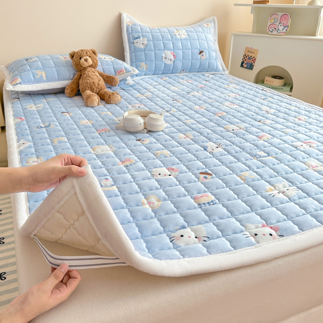 91家纺网 家纺一手货源 找家纺 川悦生活 2025新款A类印花牛奶绒床垫加厚绒保暖床床褥-大床图 床垫晴空小喵