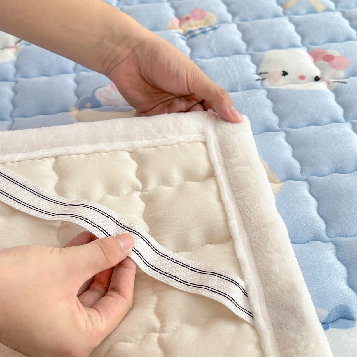 91家纺网 家纺一手货源 找家纺 川悦生活 2025新款A类印花牛奶绒床垫加厚绒保暖床床褥-大床图 床垫晴空小喵